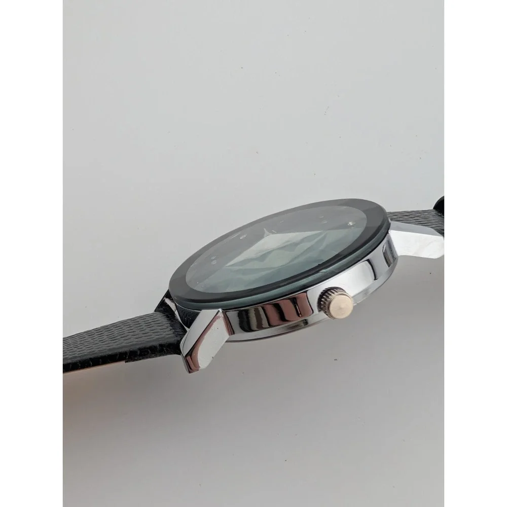 Women's Quart Watch 40mm Case Prism Crystal Black Faux Leather Band- New Battery